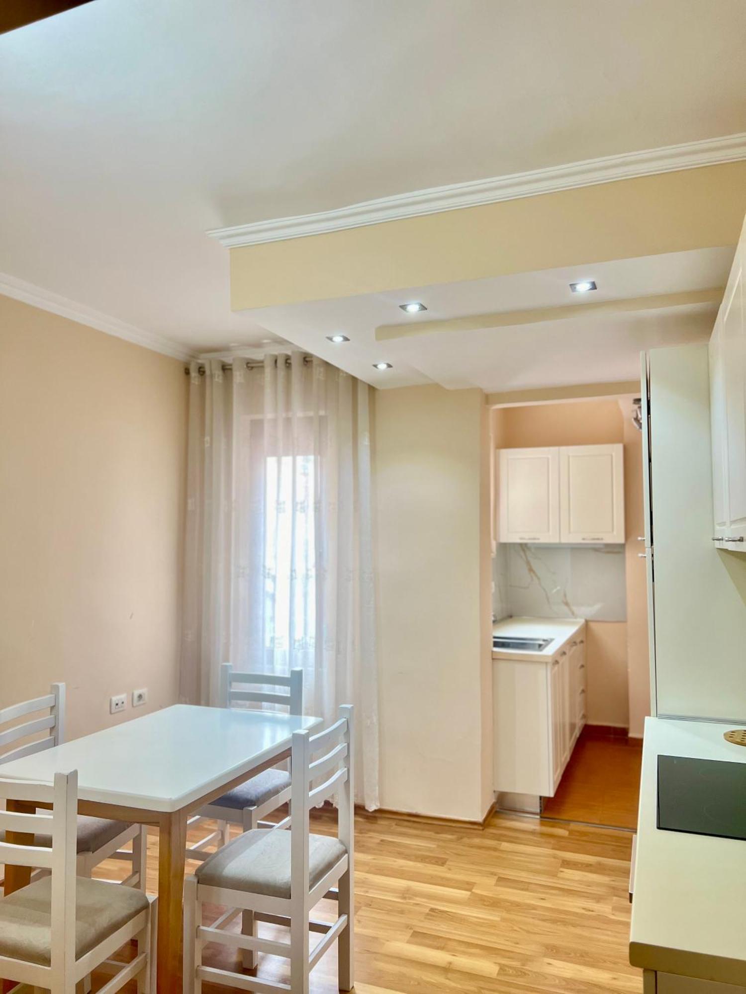 Skanderbeg Square 02 Apartment *